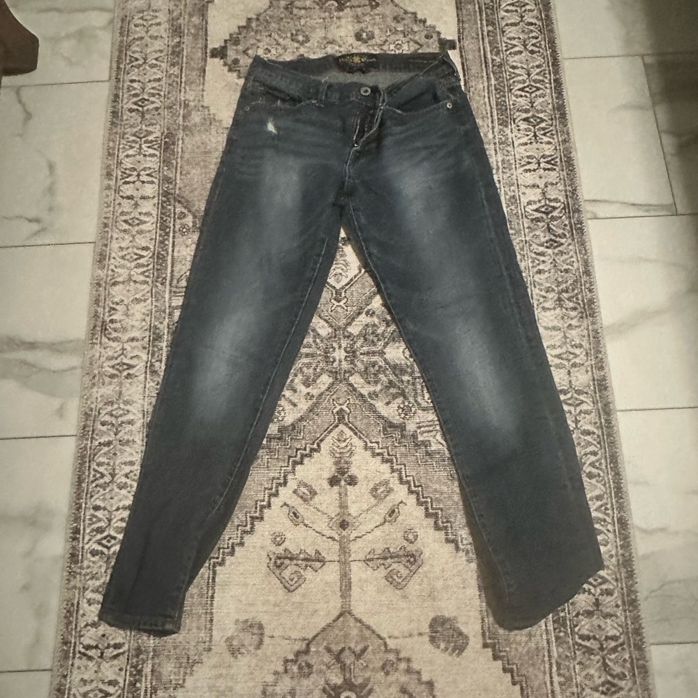 Lucky Jeans